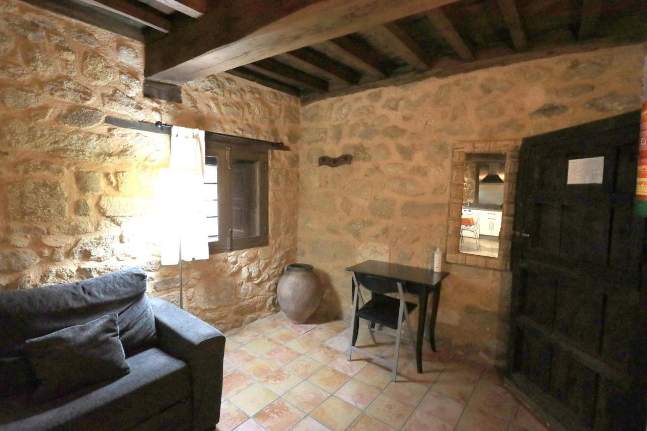 Apartamentos Rurales Spa Casa De Los Escudos Valverde de la Vera المظهر الخارجي الصورة