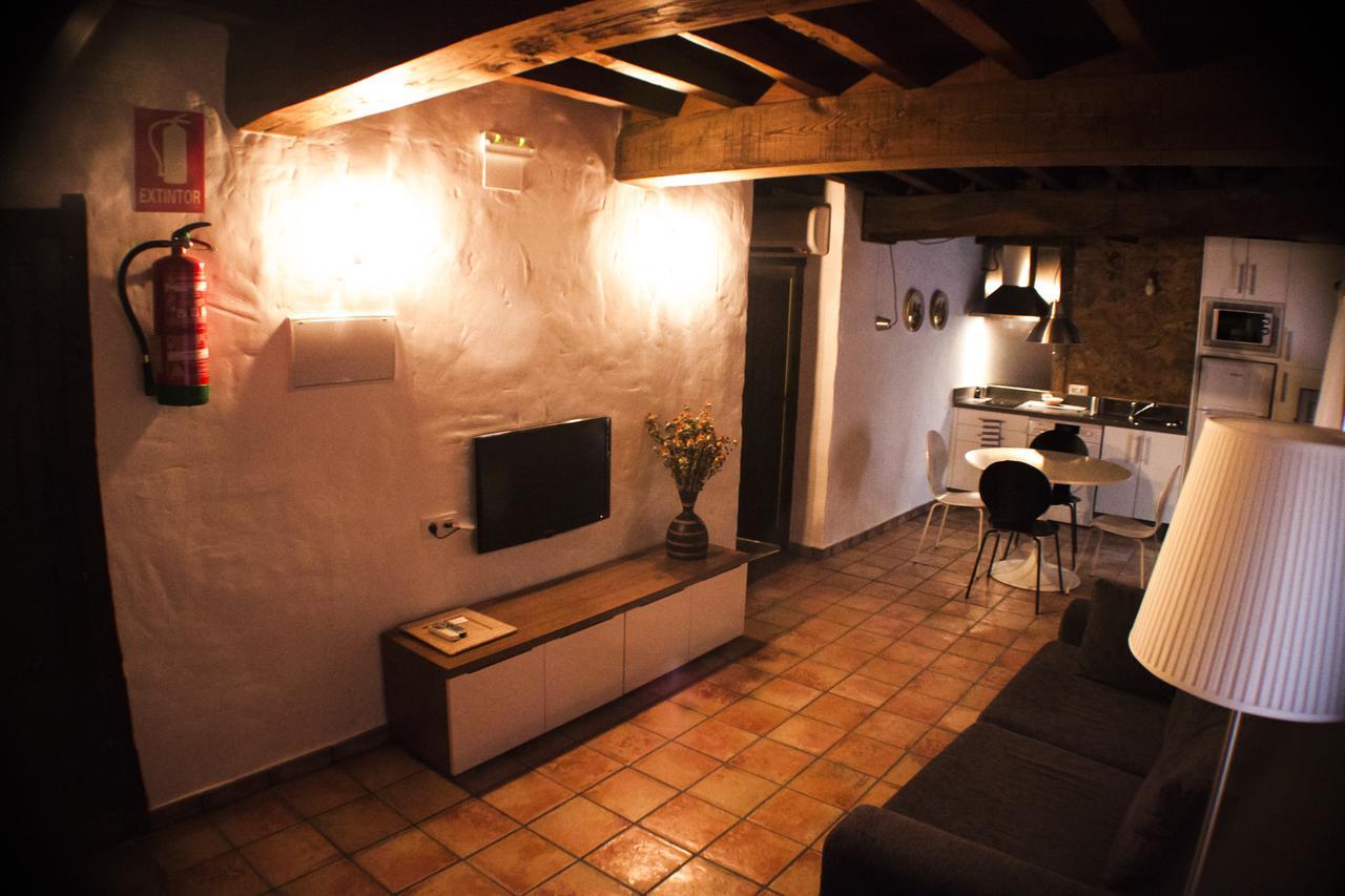 Apartamentos Rurales Spa Casa De Los Escudos Valverde de la Vera المظهر الخارجي الصورة
